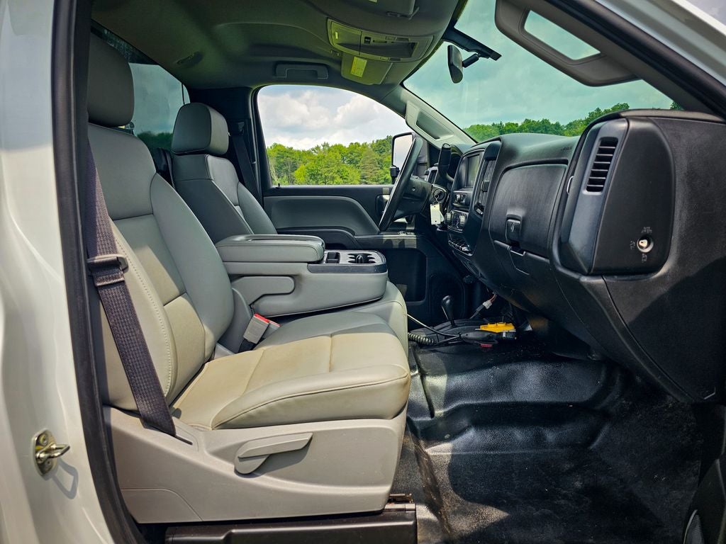 2018 Chevrolet Silverado 3500HD Chassis WT