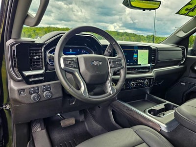 2025 Chevrolet Silverado 2500HD 4WD Crew Cab Standard Bed LTZ