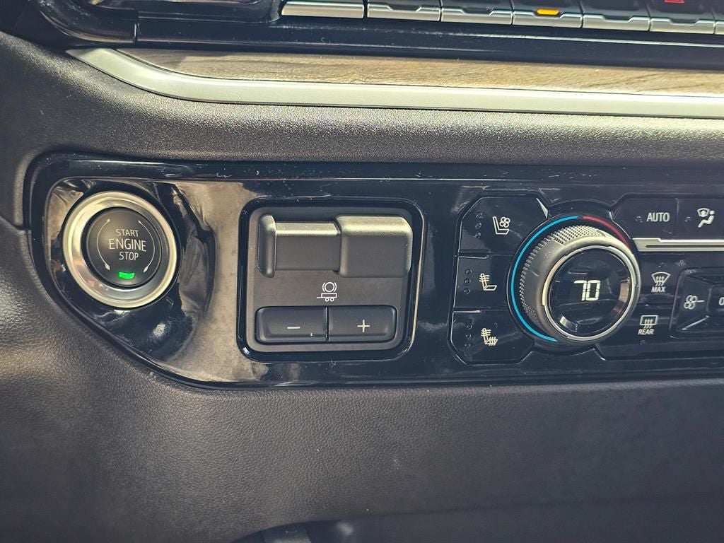 2025 Chevrolet Silverado 2500HD 4WD Crew Cab Standard Bed LTZ