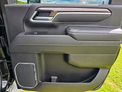 2025 Chevrolet Silverado 2500HD 4WD Crew Cab Standard Bed LTZ