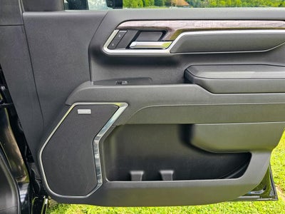 2025 Chevrolet Silverado 2500HD 4WD Crew Cab Standard Bed LTZ