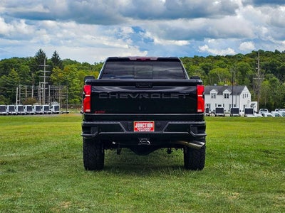 2025 Chevrolet Silverado 2500HD 4WD Crew Cab Standard Bed LTZ