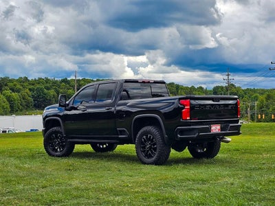2025 Chevrolet Silverado 2500HD 4WD Crew Cab Standard Bed LTZ