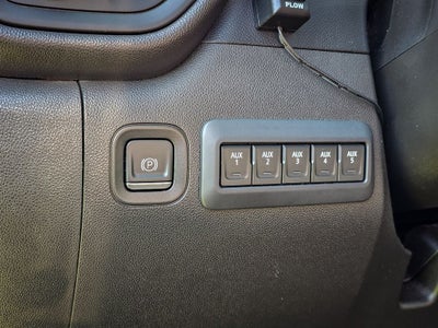 2022 Chevrolet Silverado 2500HD 4WD Double Cab Standard Bed WT