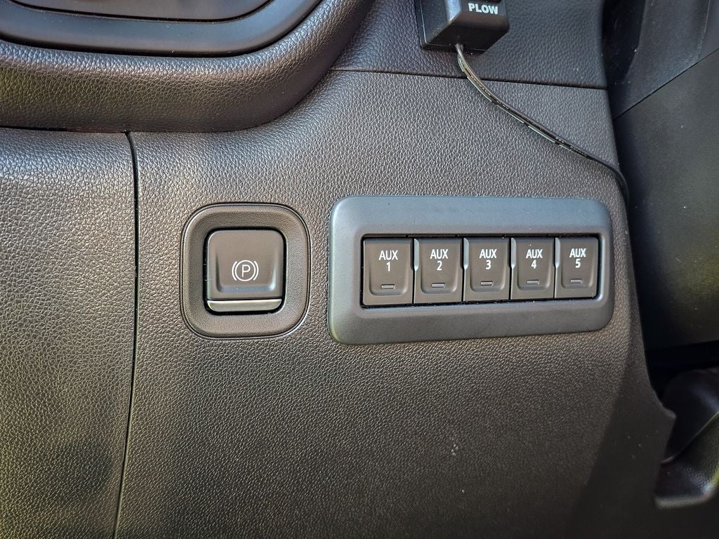 2022 Chevrolet Silverado 2500HD 4WD Double Cab Standard Bed WT
