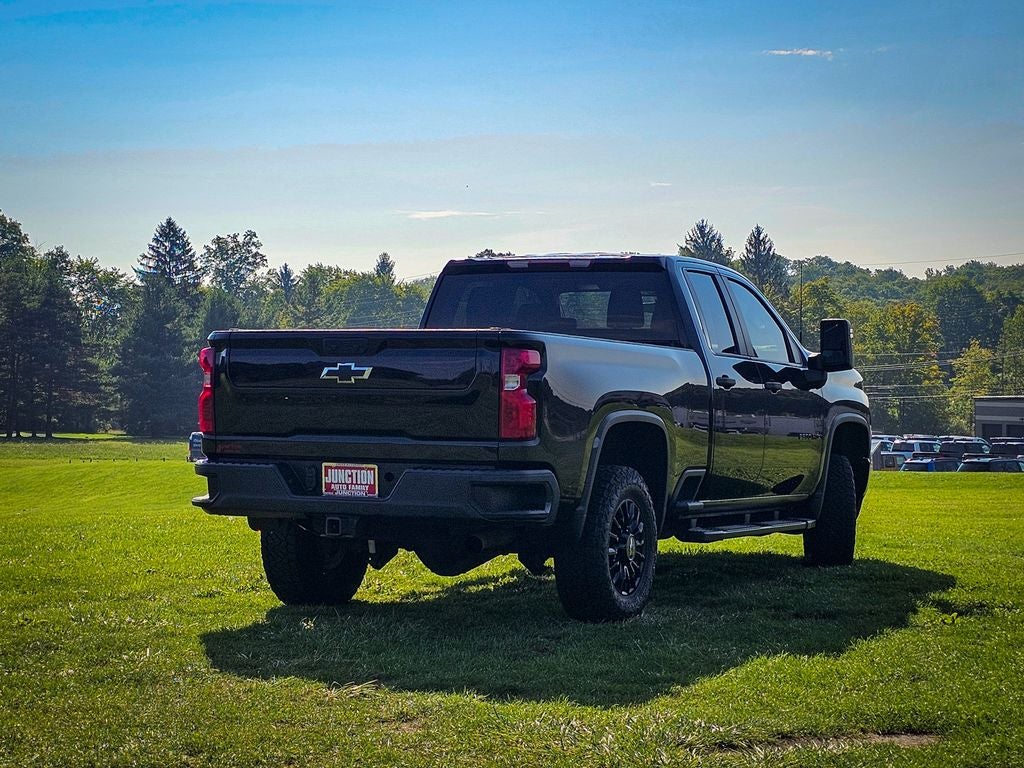 2022 Chevrolet Silverado 2500HD 4WD Double Cab Standard Bed WT