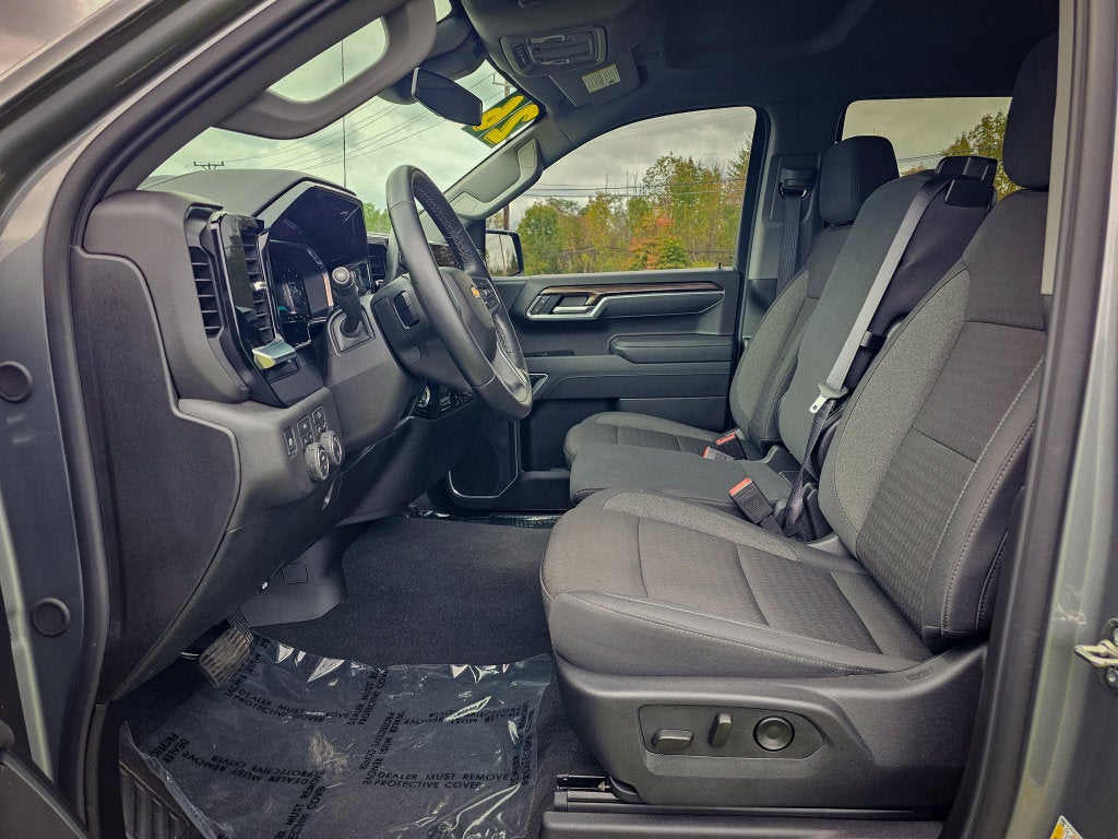 2026 Chevrolet Silverado 1500 4WD Crew Cab Short Bed LT with 2FL
