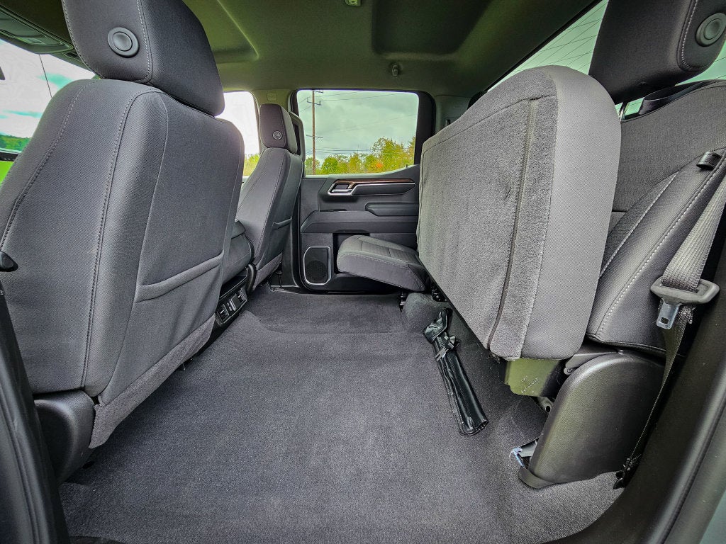 2026 Chevrolet Silverado 1500 4WD Crew Cab Short Bed LT with 2FL