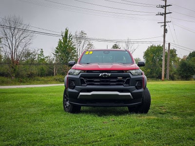 2023 Chevrolet Colorado 4WD Crew Cab Short Box Trail Boss