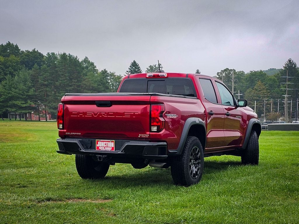 2023 Chevrolet Colorado 4WD Crew Cab Short Box Trail Boss