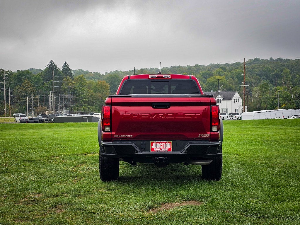 2023 Chevrolet Colorado 4WD Crew Cab Short Box Trail Boss