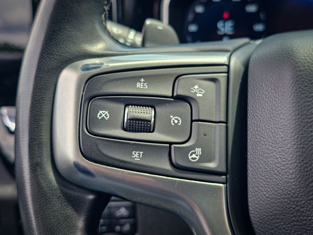 2023 Chevrolet Silverado 1500 4WD Crew Cab Short Bed LTZ