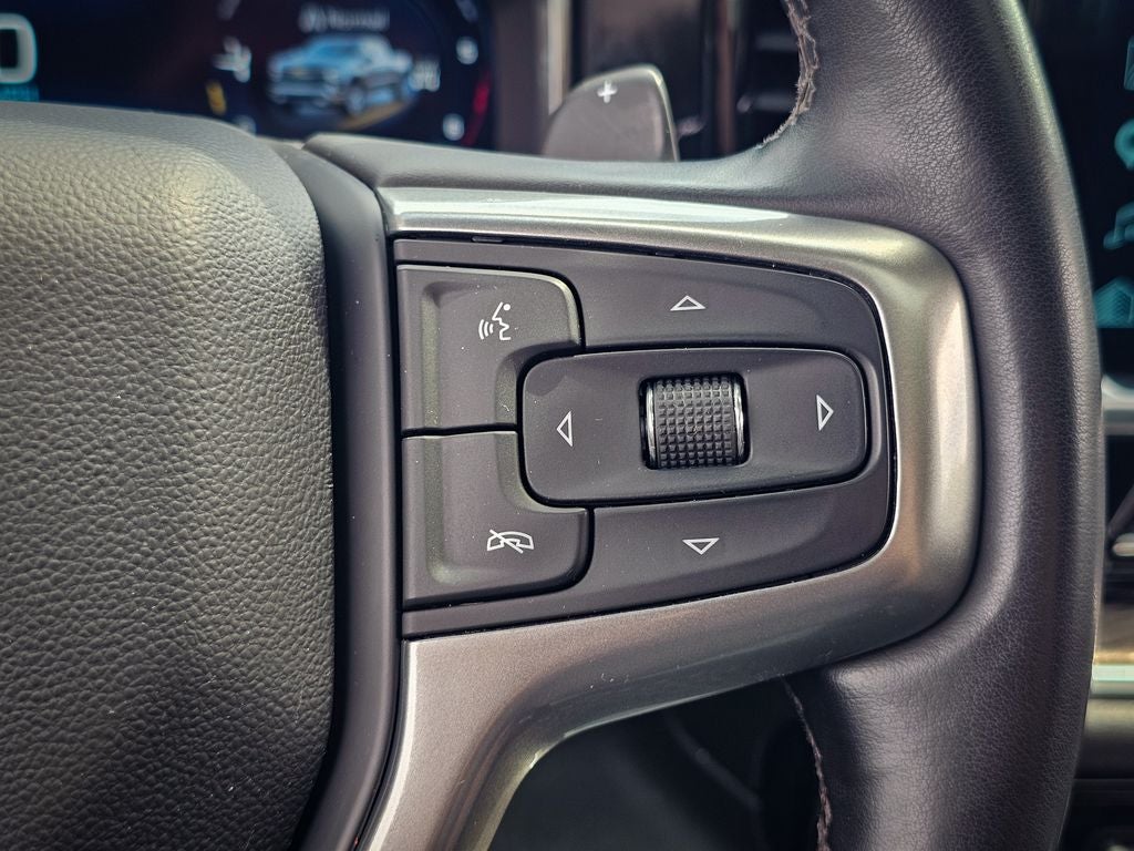 2023 Chevrolet Silverado 1500 4WD Crew Cab Short Bed LTZ