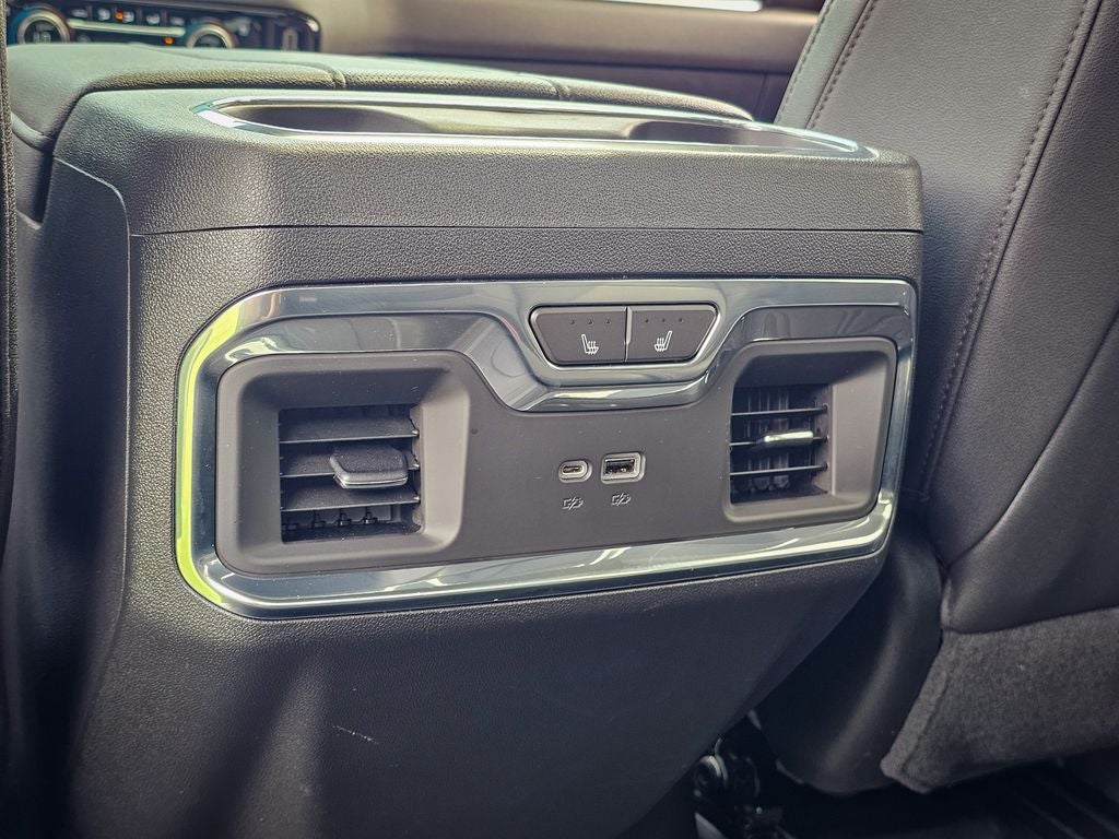 2023 Chevrolet Silverado 1500 4WD Crew Cab Short Bed LTZ