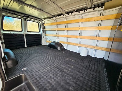 2024 Chevrolet Express Cargo RWD 2500 Regular Wheelbase WT