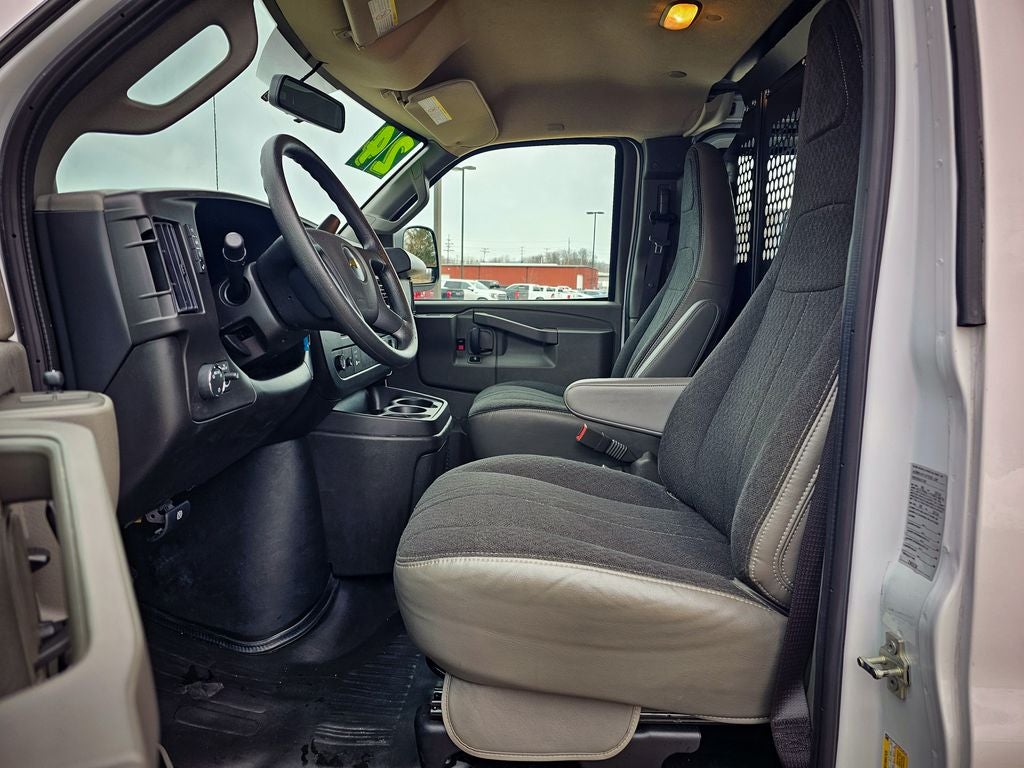 2024 Chevrolet Express Cargo RWD 2500 Regular Wheelbase WT