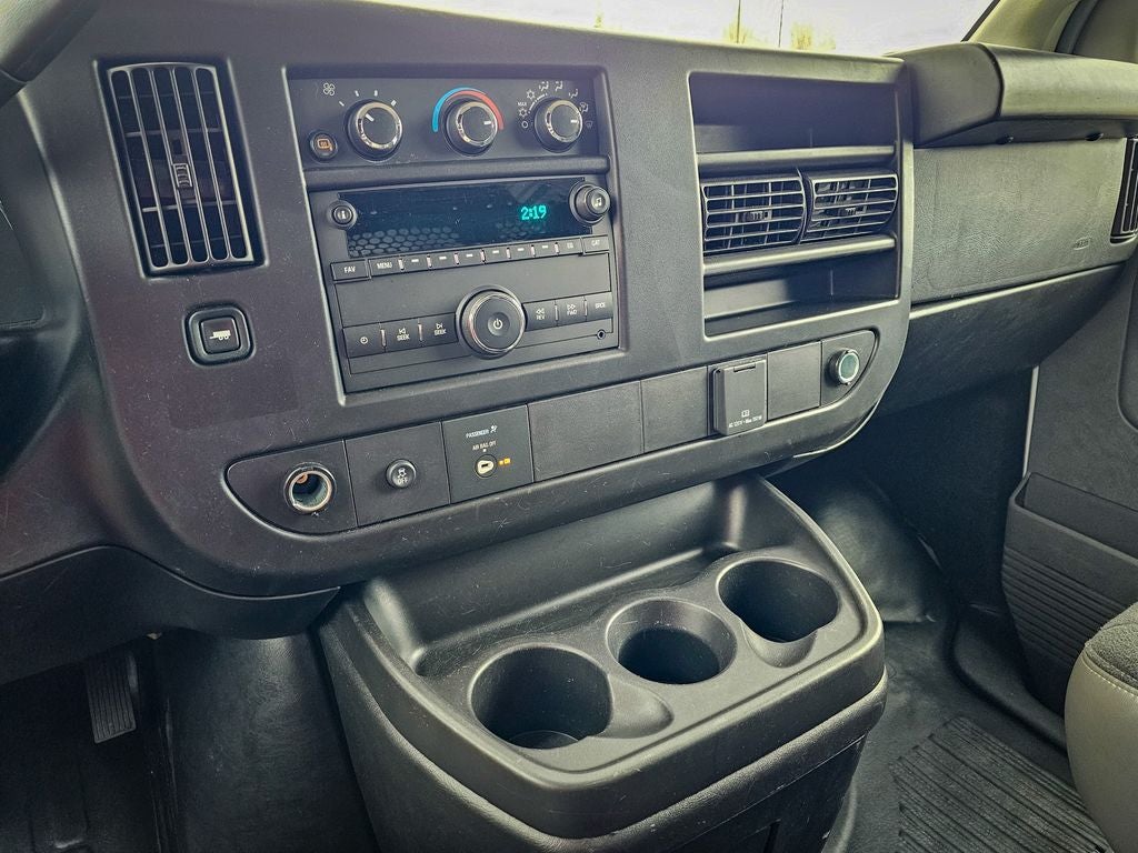 2024 Chevrolet Express Cargo RWD 2500 Regular Wheelbase WT