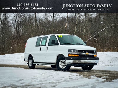 2024 Chevrolet Express Cargo RWD 2500 Regular Wheelbase WT