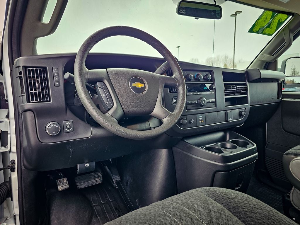 2024 Chevrolet Express Cargo RWD 2500 Regular Wheelbase WT