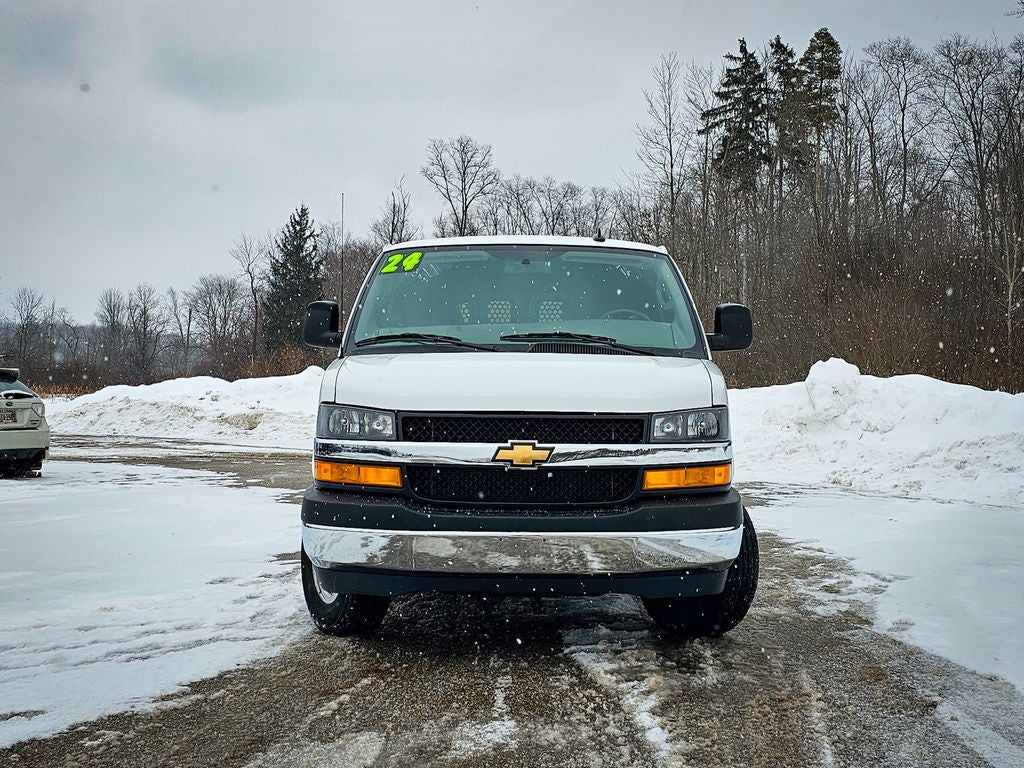 2024 Chevrolet Express Cargo RWD 2500 Regular Wheelbase WT