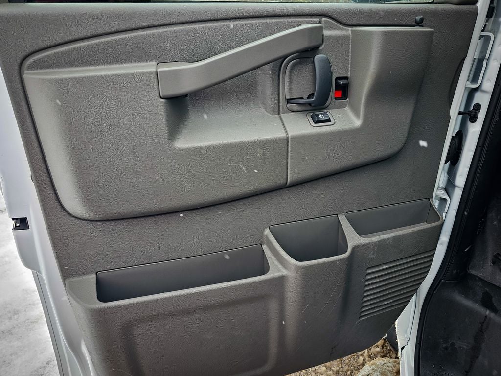 2024 Chevrolet Express Cargo RWD 2500 Regular Wheelbase WT