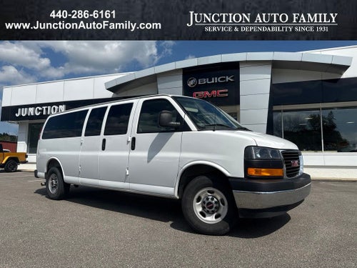 2025 GMC Savana Passenger RWD 3500 Extended Wheelbase LT