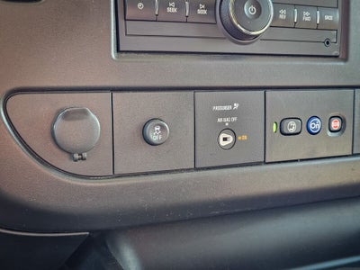 2025 GMC Savana Passenger RWD 3500 Extended Wheelbase LT