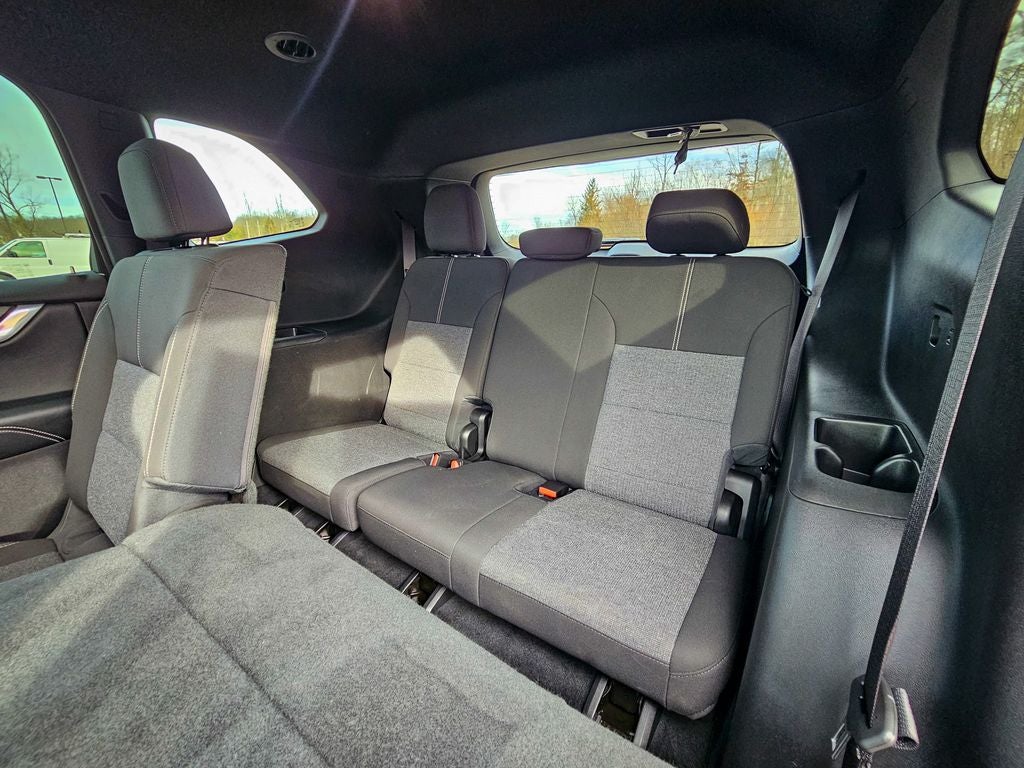 2025 GMC Acadia AWD Elevation