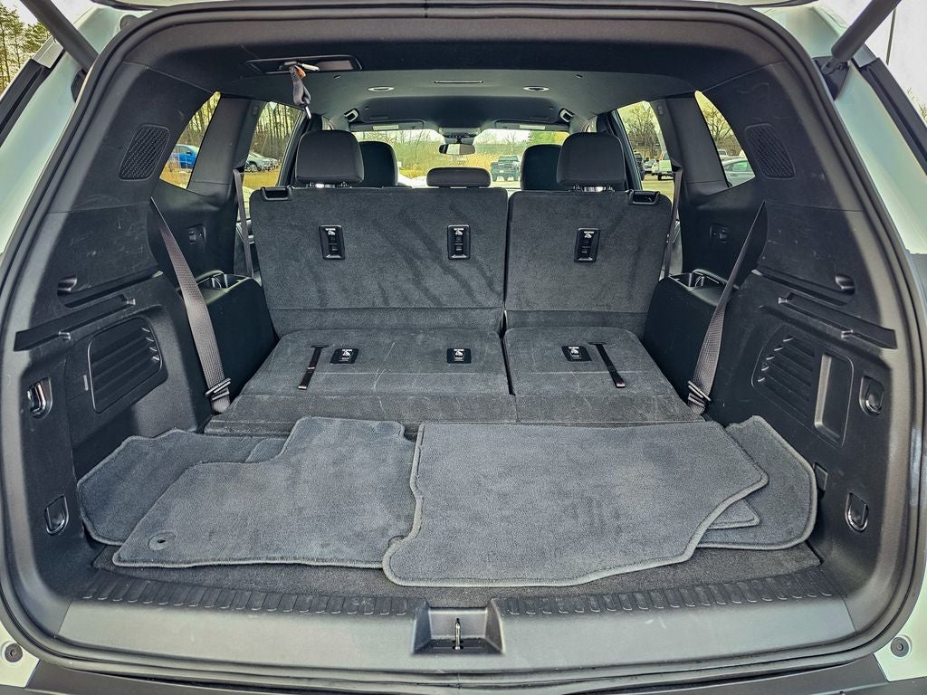 2025 GMC Acadia AWD Elevation