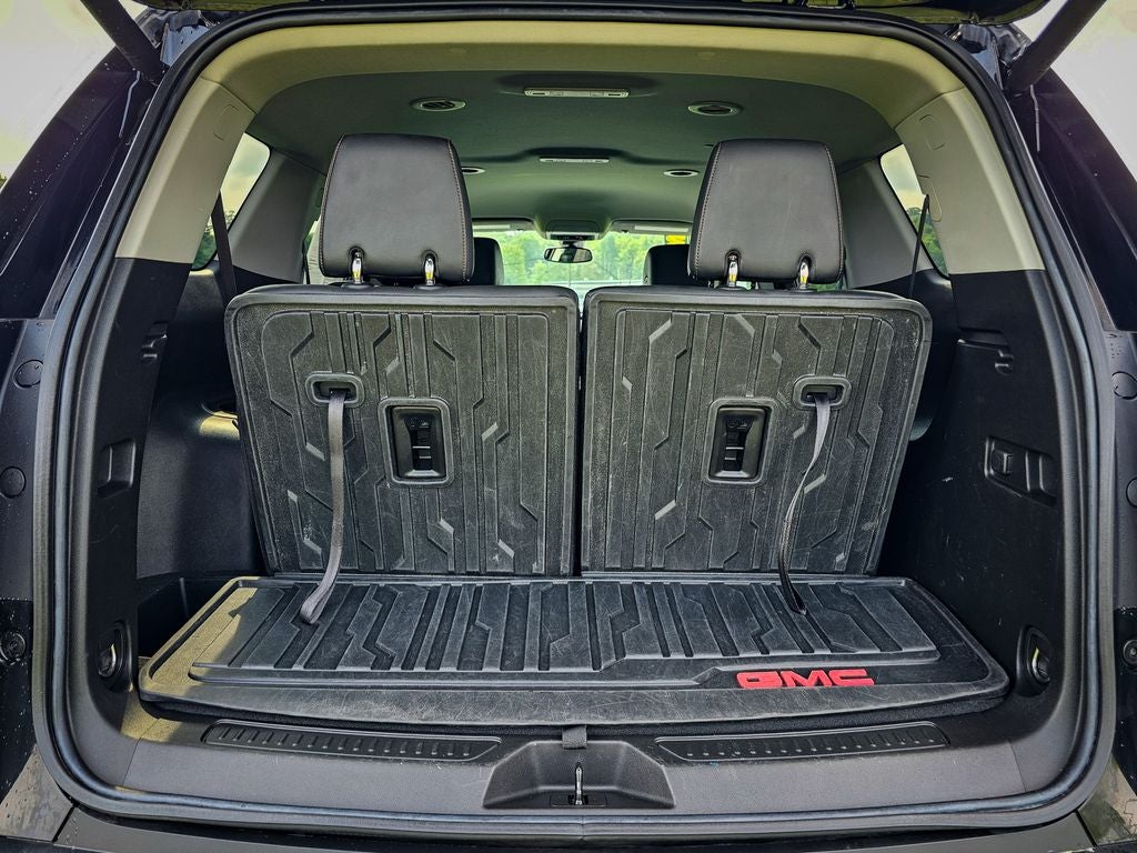 2023 GMC Acadia AWD AT4