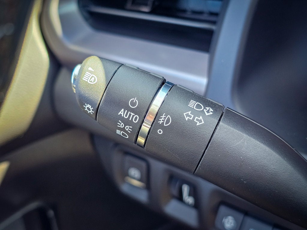 2023 GMC Acadia AWD AT4