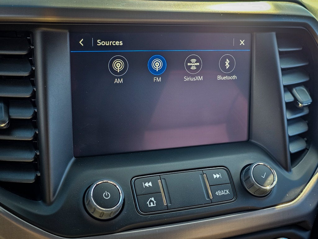 2023 GMC Acadia AWD AT4