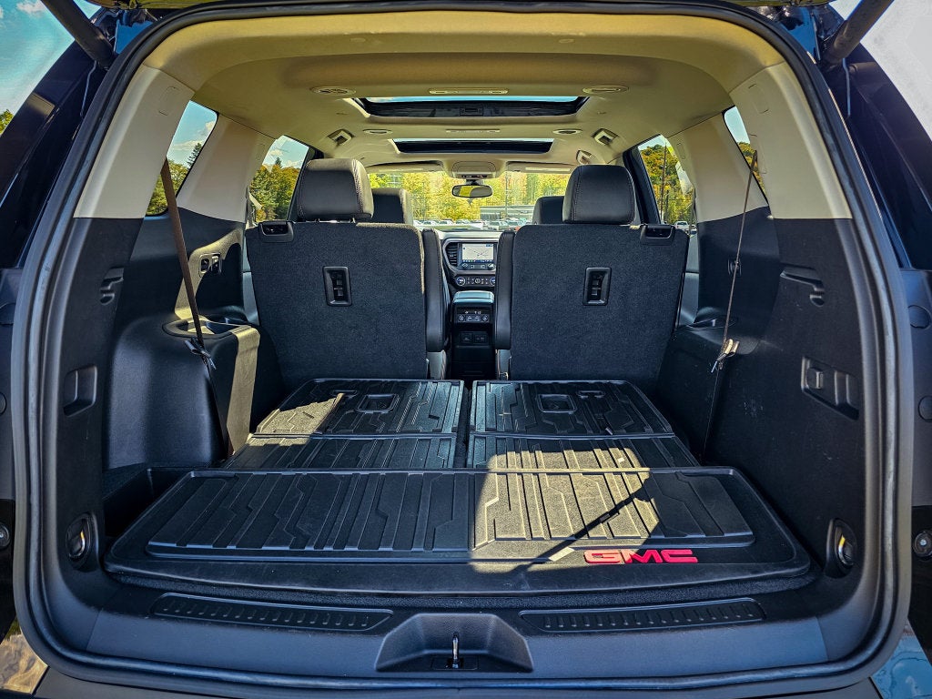 2023 GMC Acadia AWD AT4