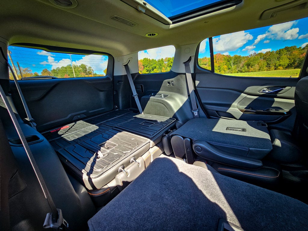 2023 GMC Acadia AWD AT4
