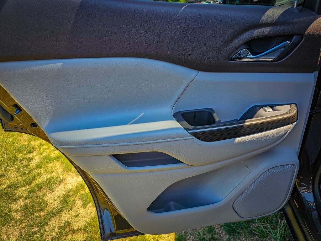 2020 GMC Acadia FWD SLT