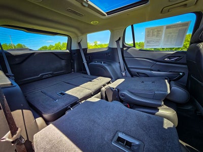 2023 GMC Acadia AWD SLT