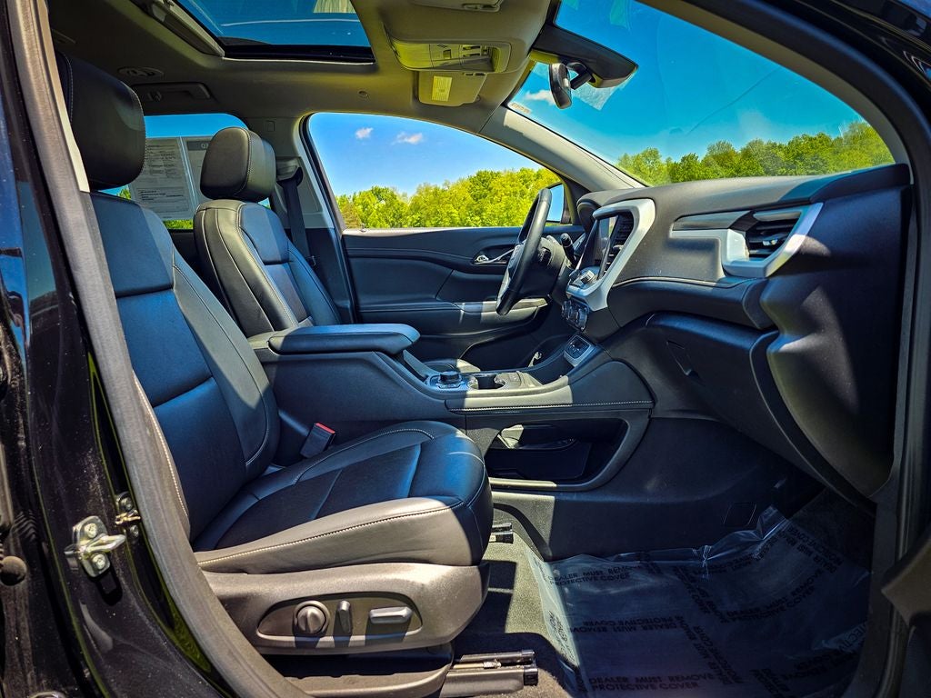 2023 GMC Acadia AWD SLT