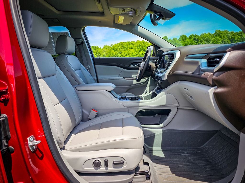 2021 GMC Acadia AWD SLT