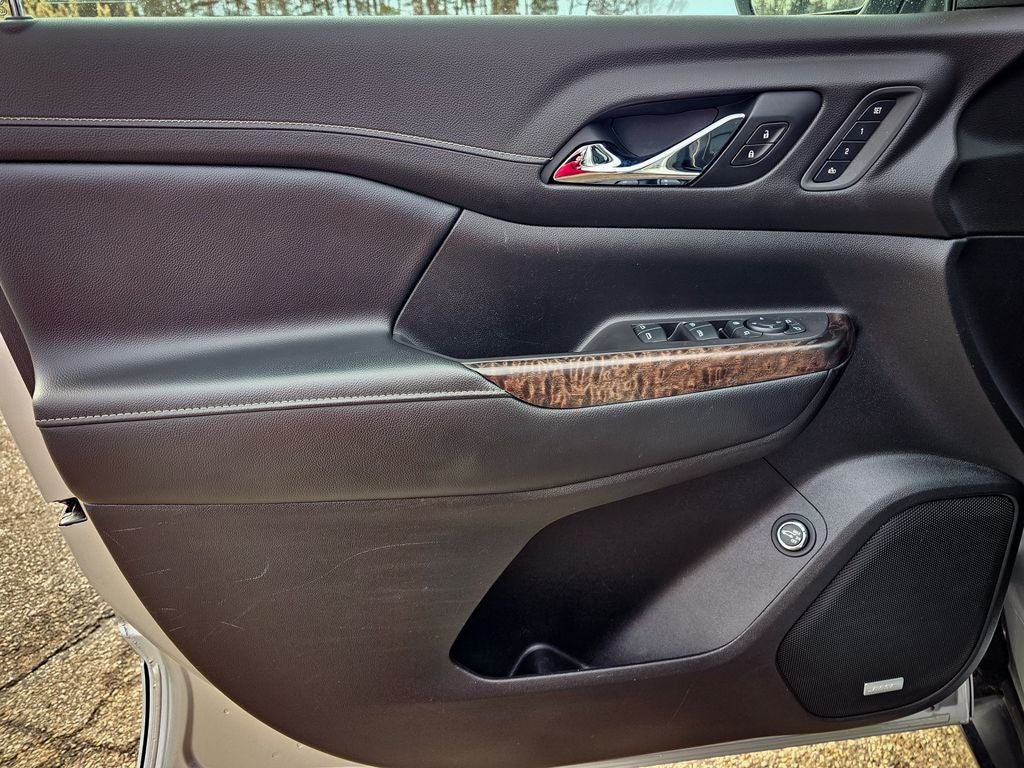 2020 GMC Acadia AWD Denali