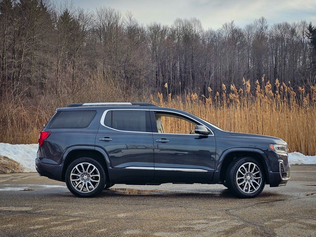 2023 GMC Acadia AWD Denali