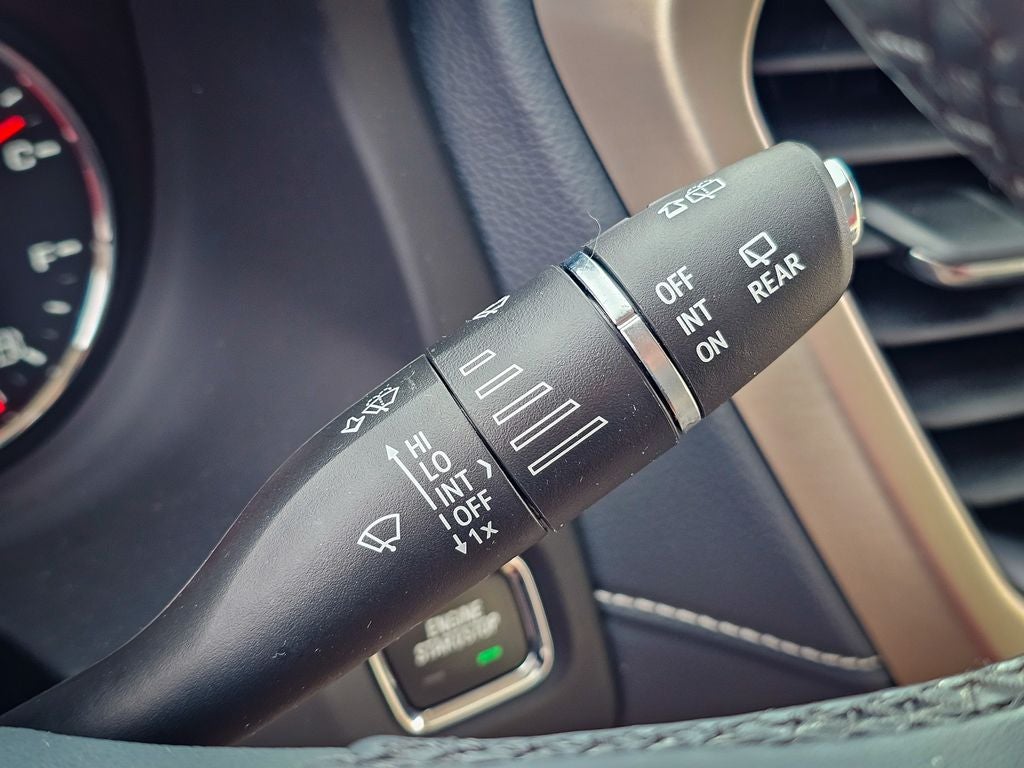 2023 GMC Acadia AWD Denali