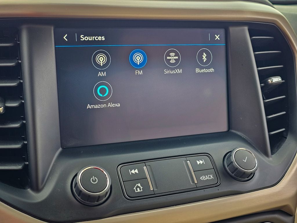 2023 GMC Acadia AWD Denali