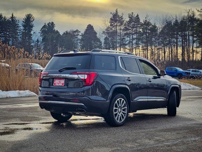 2023 GMC Acadia AWD Denali