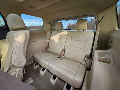 2023 GMC Acadia AWD Denali