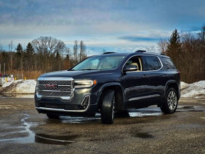 2023 GMC Acadia AWD Denali