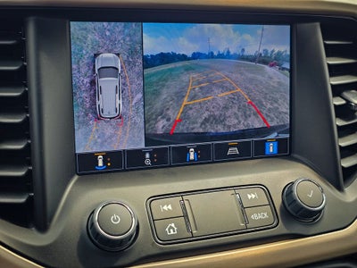 2023 GMC Acadia AWD Denali