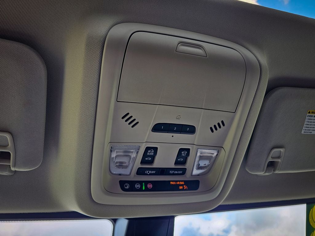 2023 GMC Acadia AWD Denali