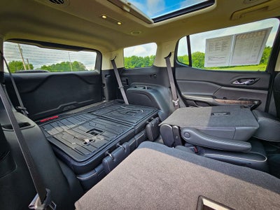 2023 GMC Acadia AWD Denali