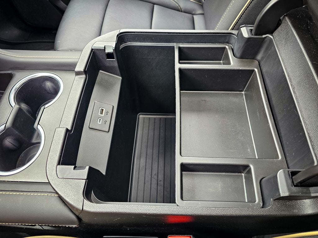 2023 GMC Yukon 4WD SLT