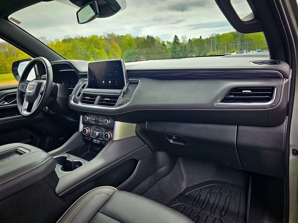 2023 GMC Yukon 4WD SLT